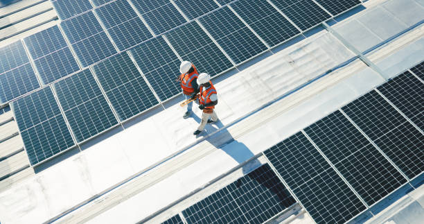 Best Roof Insulation Installation  in Crestline, CA